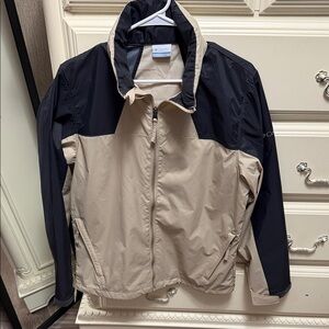 NWOT Columbia Men's Two-Tone Windbreaker